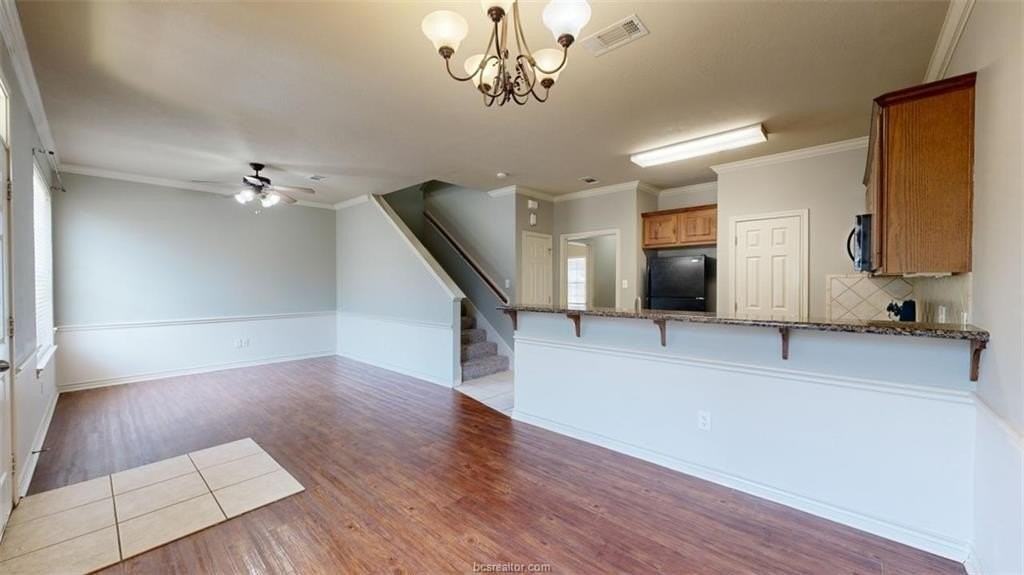 211 Forest Dr #C - Photo 4 of 38