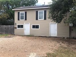 featured image of 1704 Baker Ave