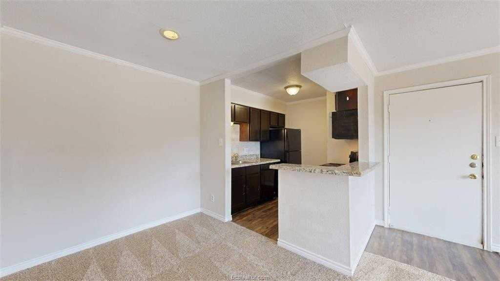 904 University Oaks Blvd #85 - Photo 7 of 21