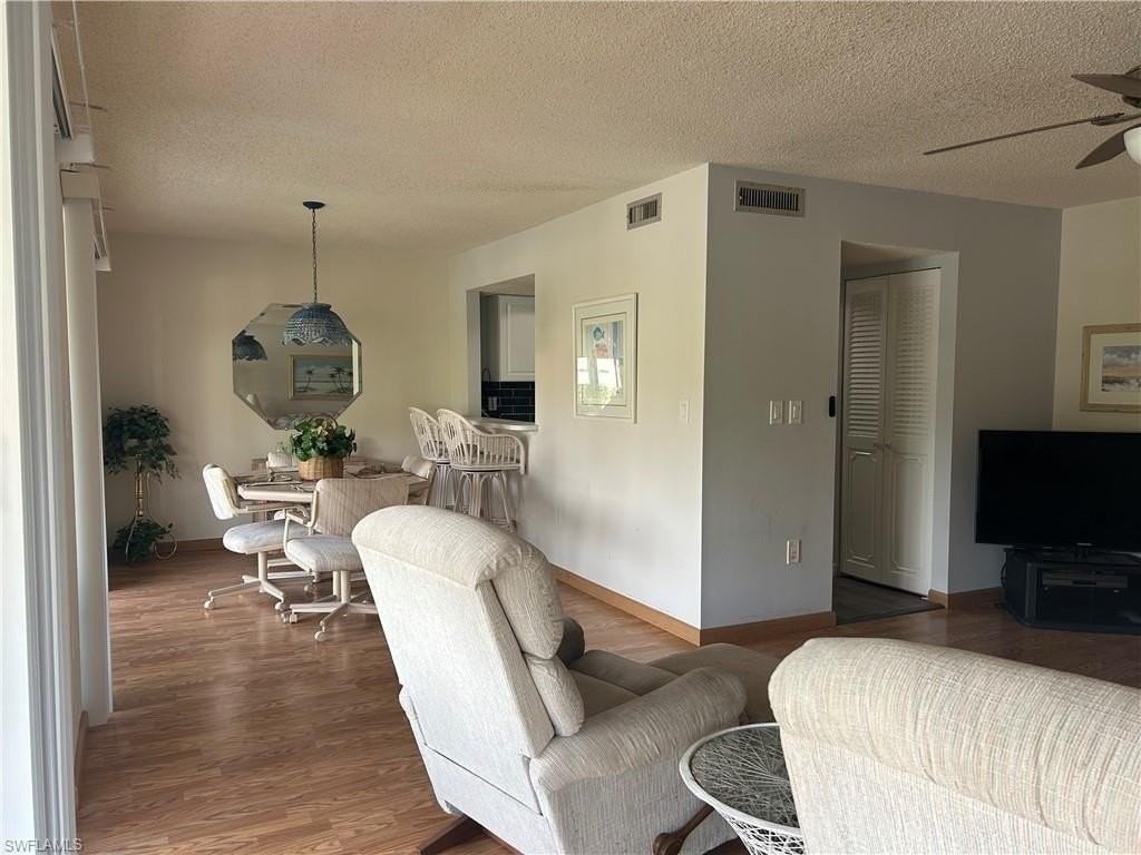5479 Peppertree Dr Apt E13 - Photo 4 of 36