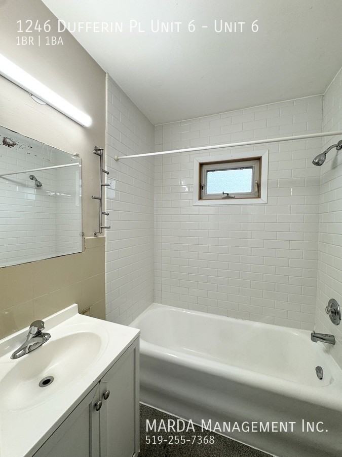 1246 Dufferin Pl Unit 6 #6 - Photo 7 of 26