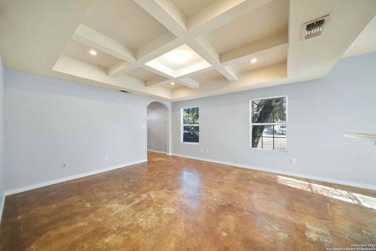 6410 Summit Oak #4 - Photo 4 of 16