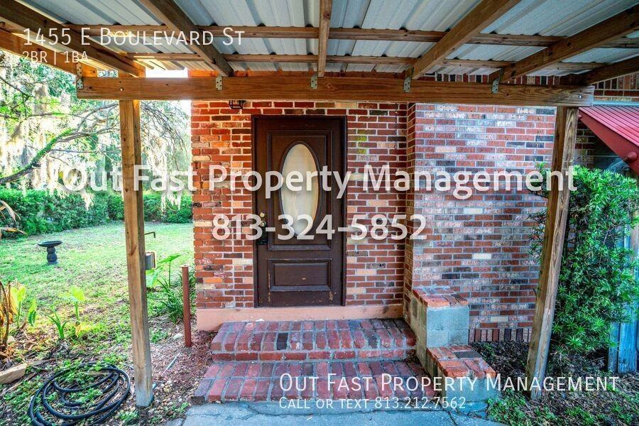 1455 E Boulevard St - Photo 4 of 37