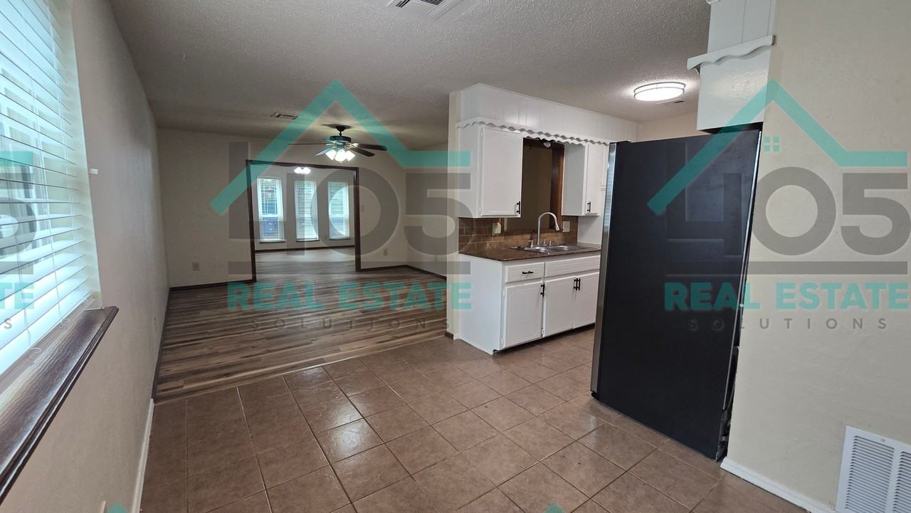 2720 Quanah Parker Trl - Photo 6 of 25