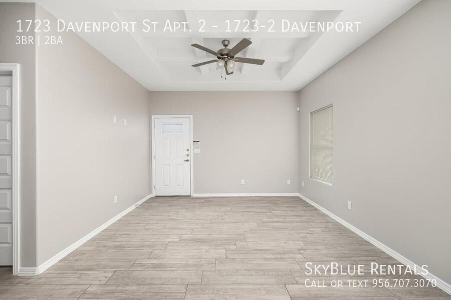 1723 Davenport St Unit 2 - Photo 2 of 14