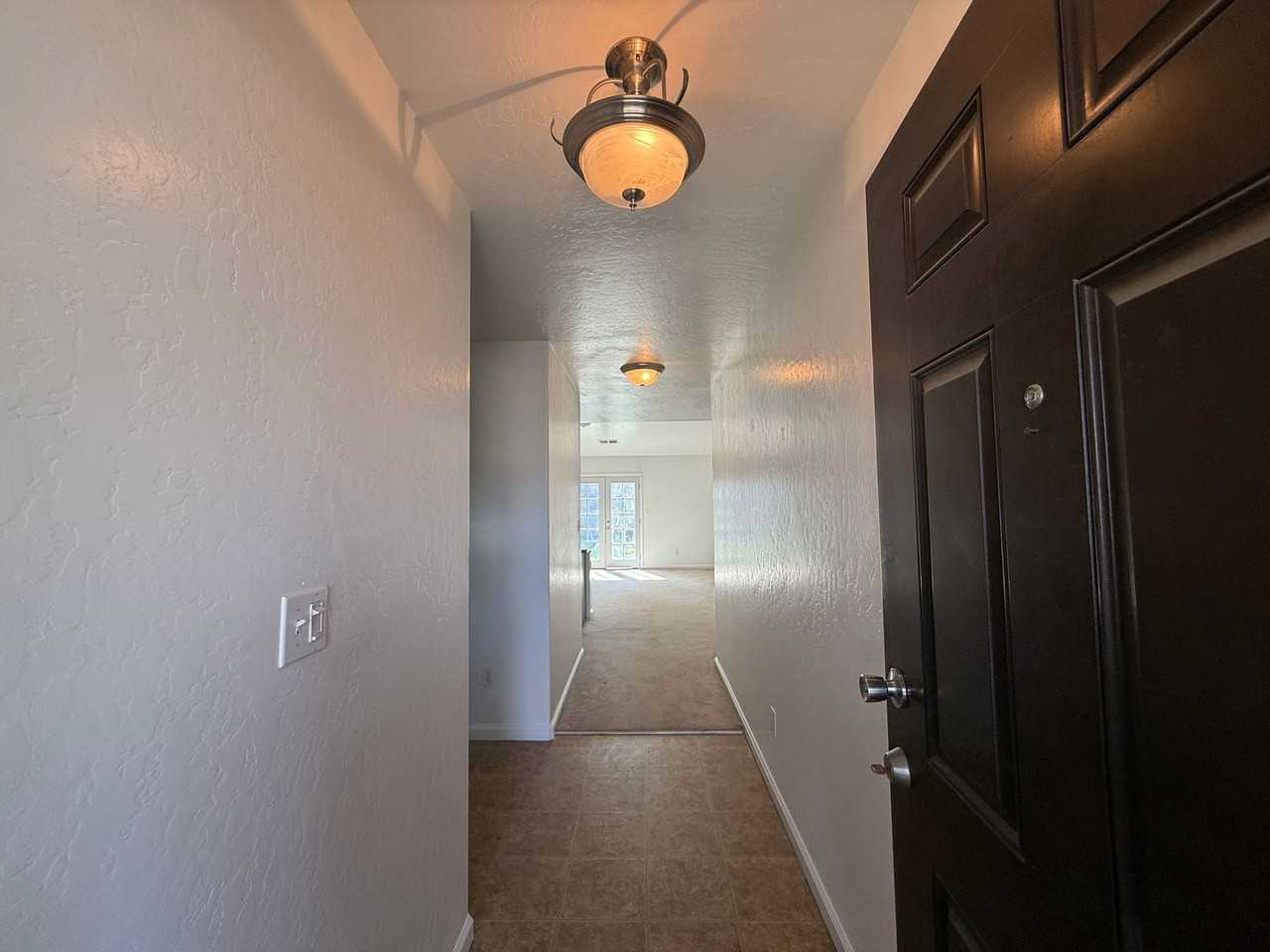 3331 N Linda Vista St - Photo 6 of 28