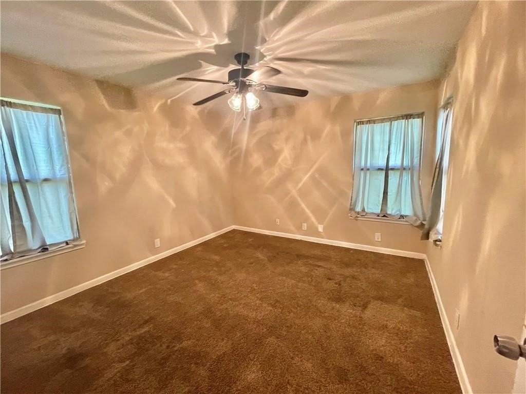 3602 Mimosa Dr - Photo 7 of 13