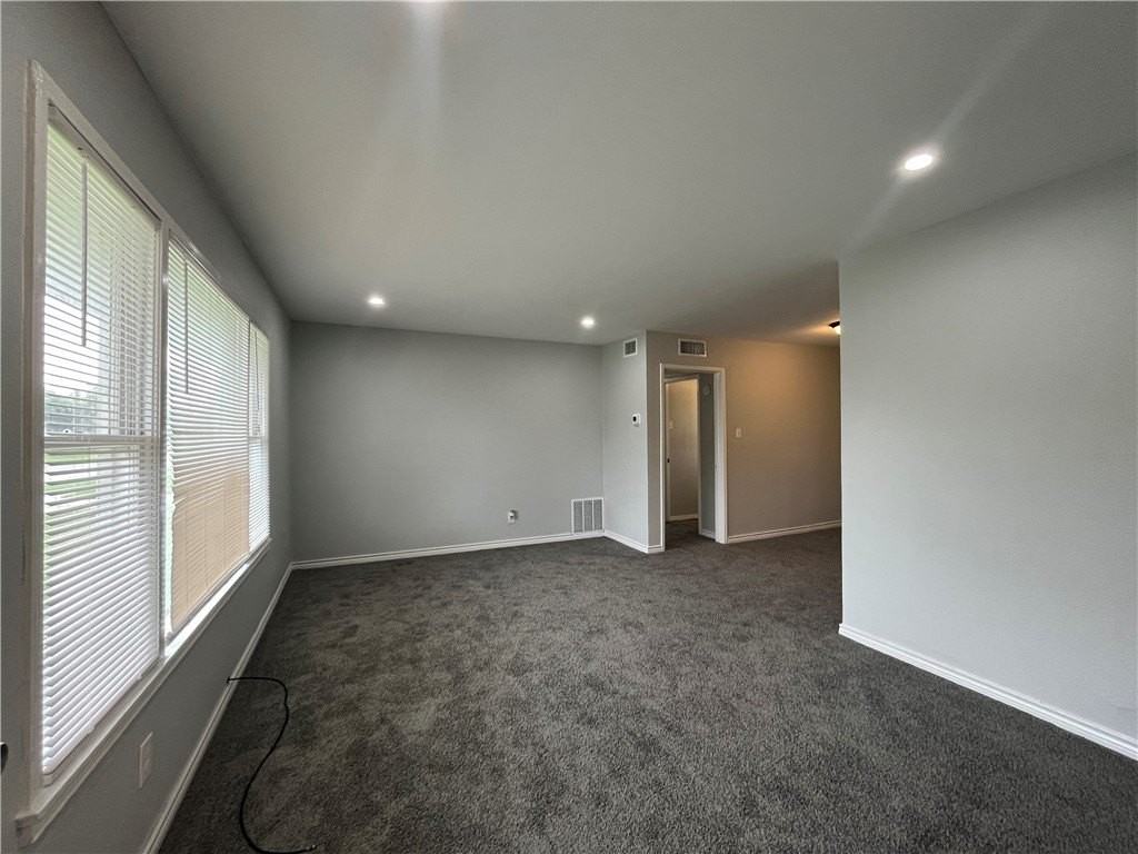 4801 Lansdown Dr - Photo 2 of 23