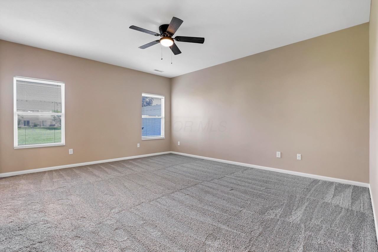 419 Fullers Cir - Photo 7 of 43