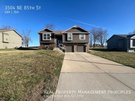 3504 Ne 85th St - Photo 1 of 1