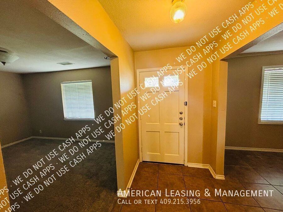 4417 Willowglen St - Photo 7 of 18