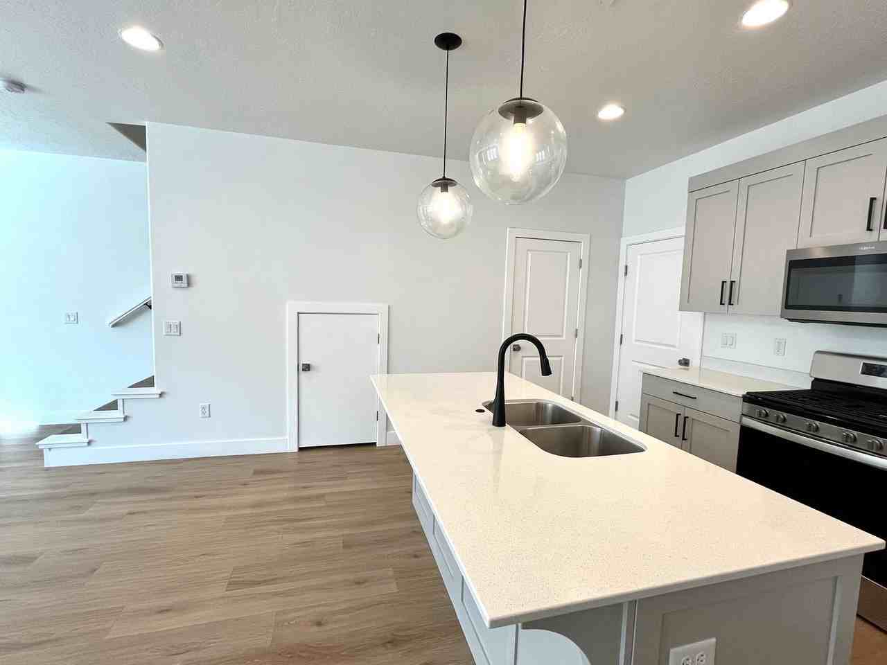 2690 E Wake Forest Ln - Photo 7 of 25