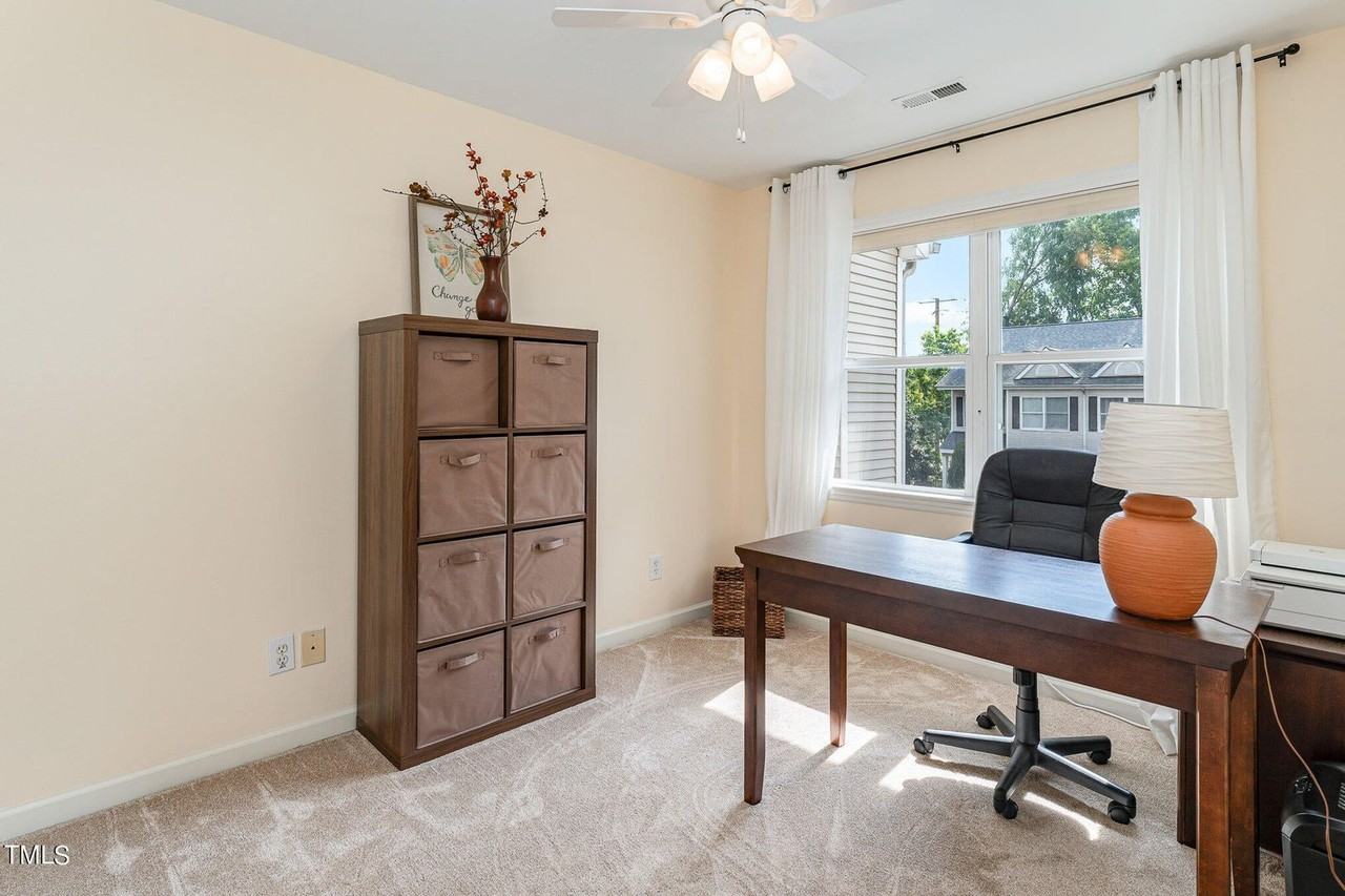 137 Licorice Dr - Photo 4 of 13