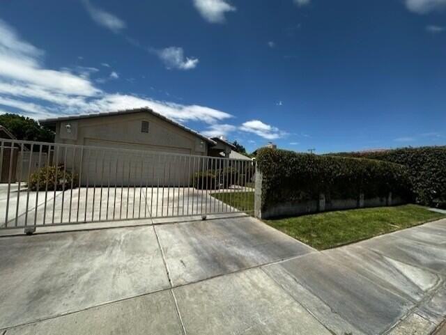 31675 Victor Rd - Photo 3 of 33