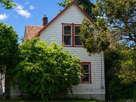 featured image of 1341 Grant St