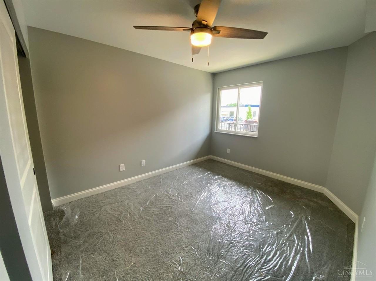 5025 Barrow Ave #5 - Photo 6 of 13