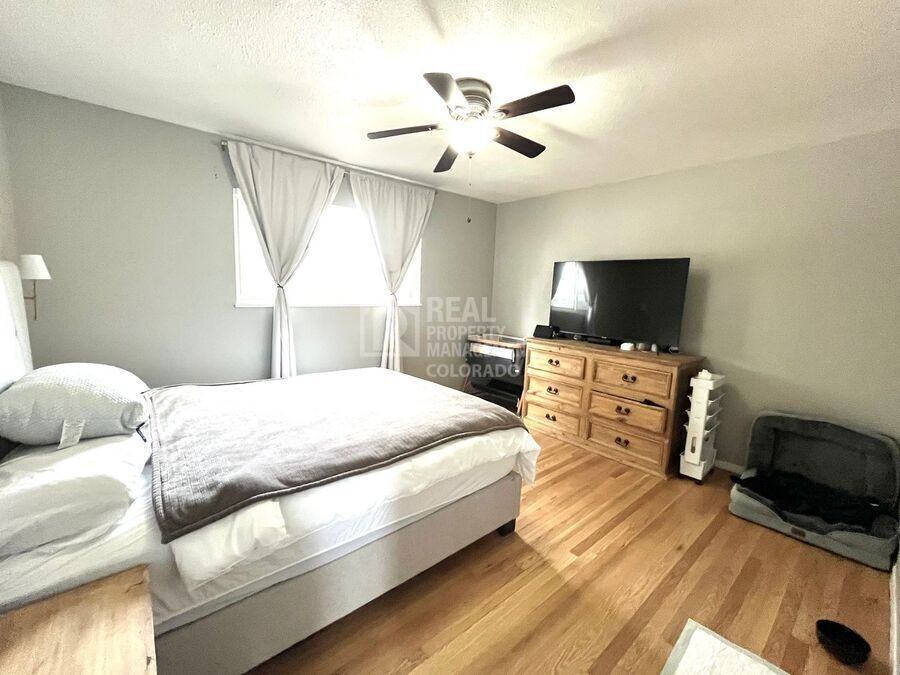 7368 Tilden St - Photo 7 of 20