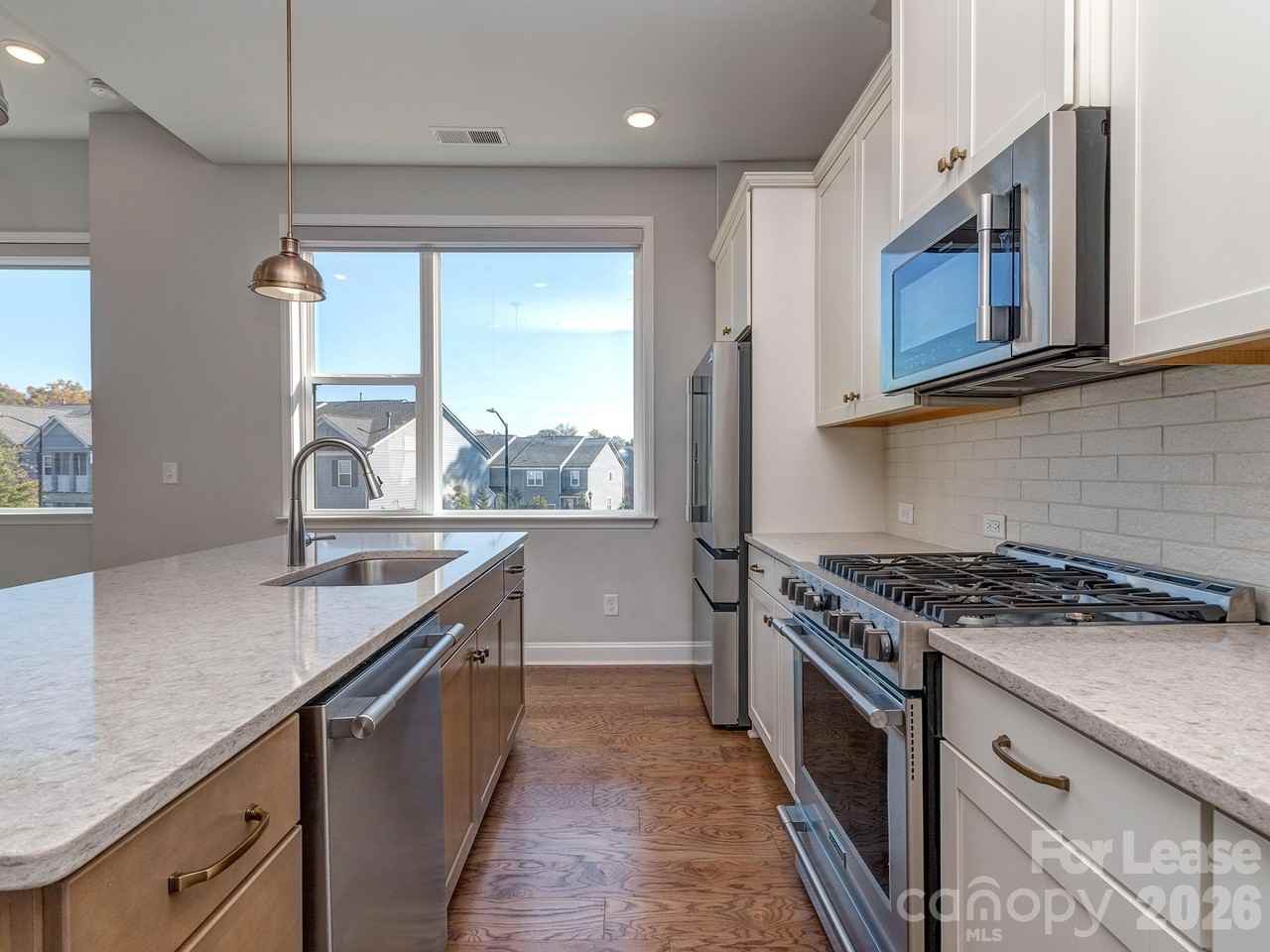 5862 Ardrey Kell Rd - Photo 4 of 46