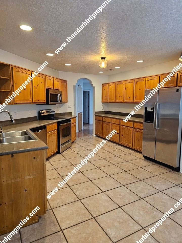 4109 Ojos Prieto Dr Nw - Photo 2 of 17