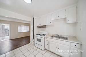 featured image of 8633 Denver Ave #3