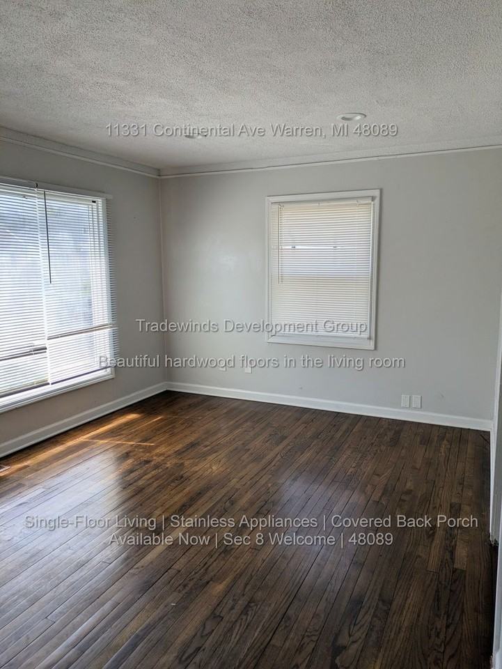 11331 Continental Ave - Photo 2 of 11