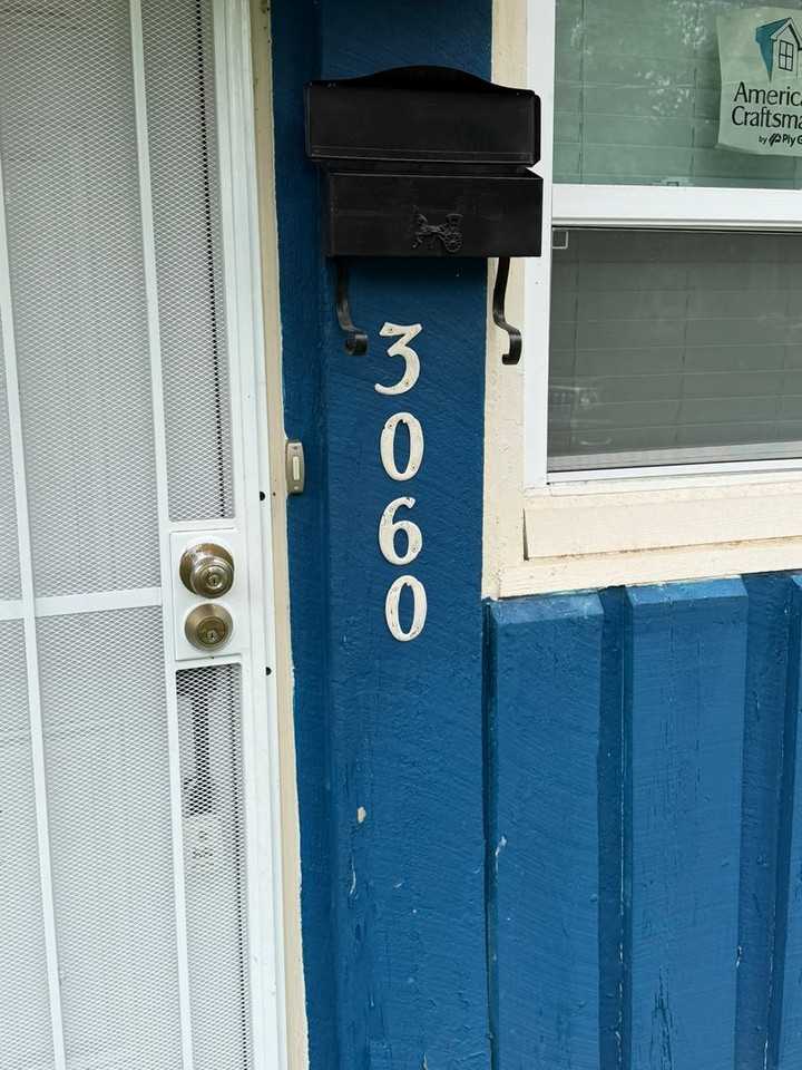 3060 Guernsey Ave - Photo 2 of 20
