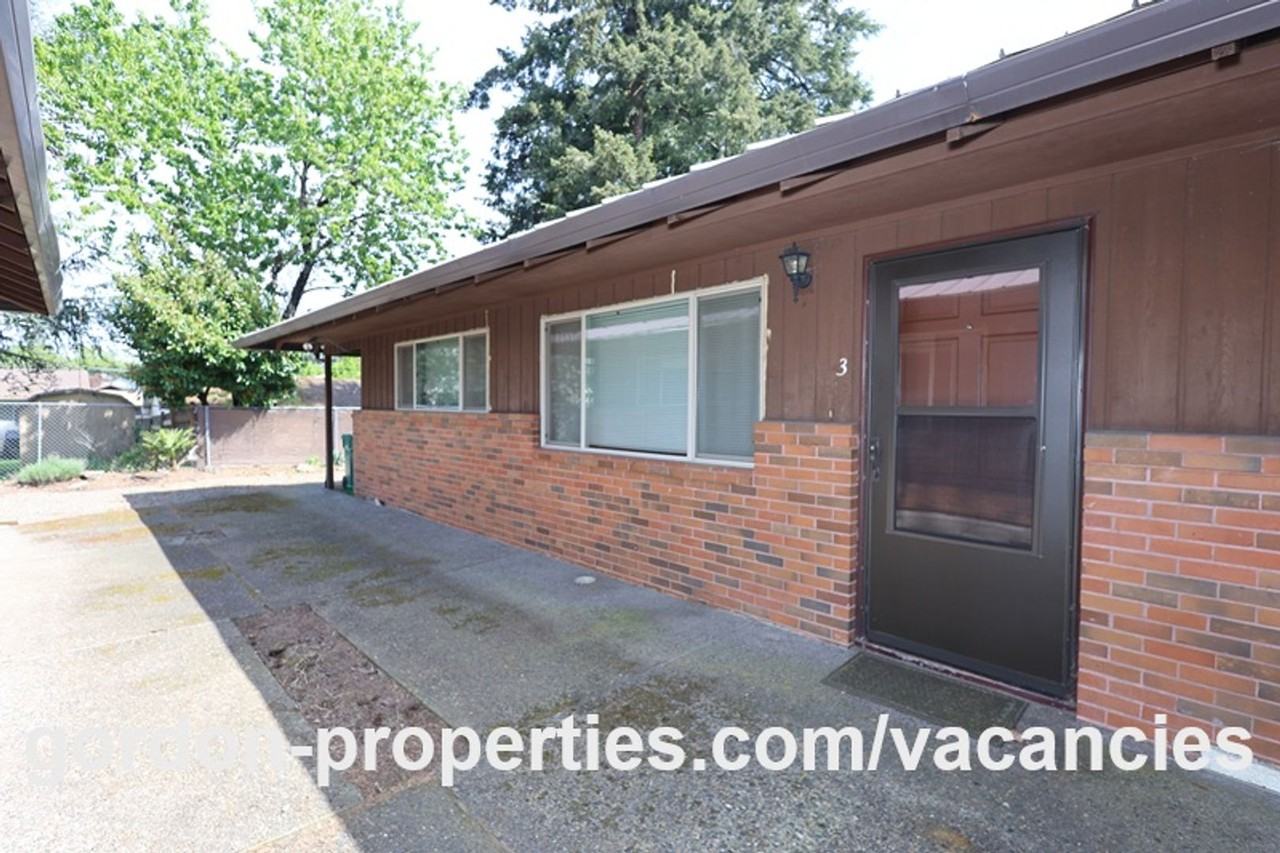 14832 Se Cedar Ave #3