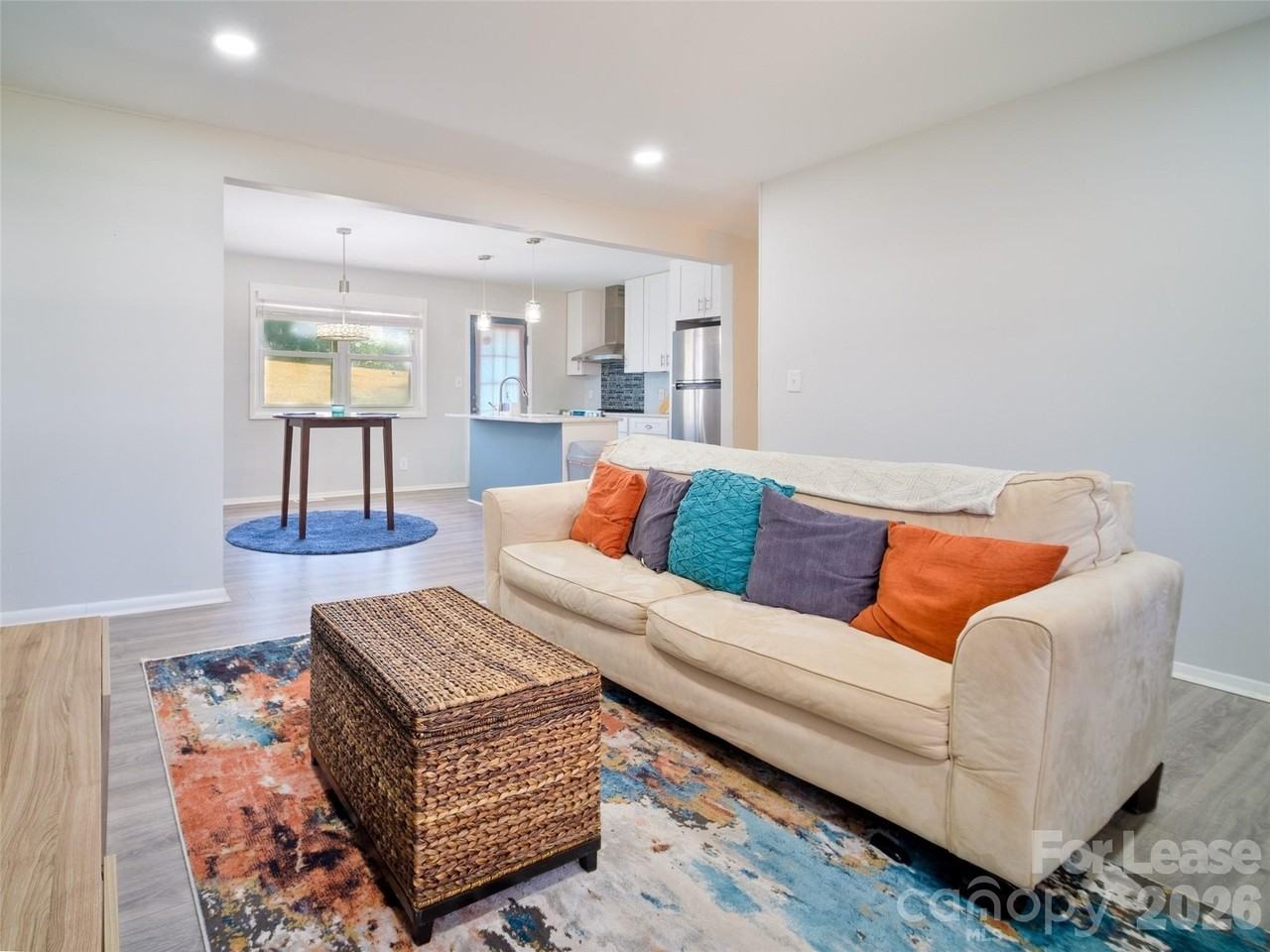 2515 Thornton Rd - Photo 3 of 25