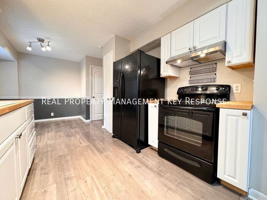 105 Peartree Dr - Photo 5 of 25