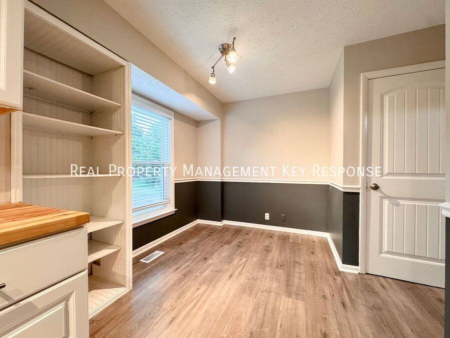 105 Peartree Dr - Photo 6 of 25