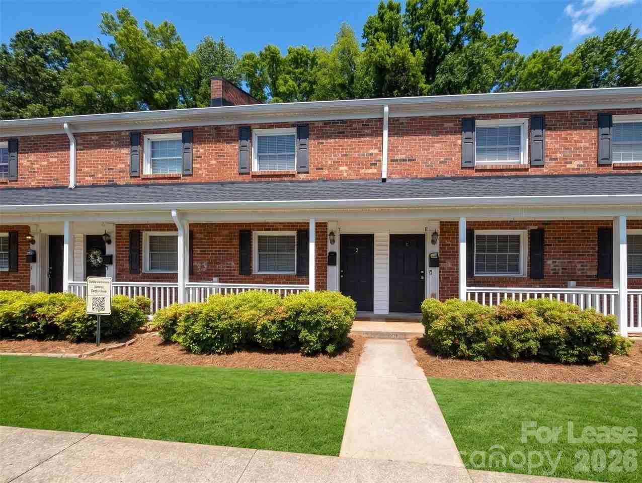 1215 Green Oaks Ln #F