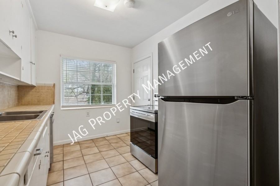 1886 San Marco Blvd #3 - Photo 2 of 21