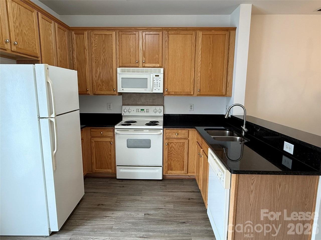 6918 Creft Cir - Photo 3 of 16