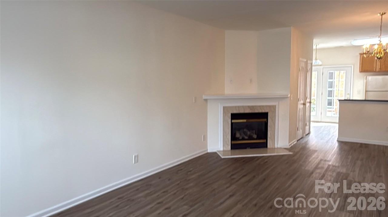 6918 Creft Cir - Photo 5 of 16