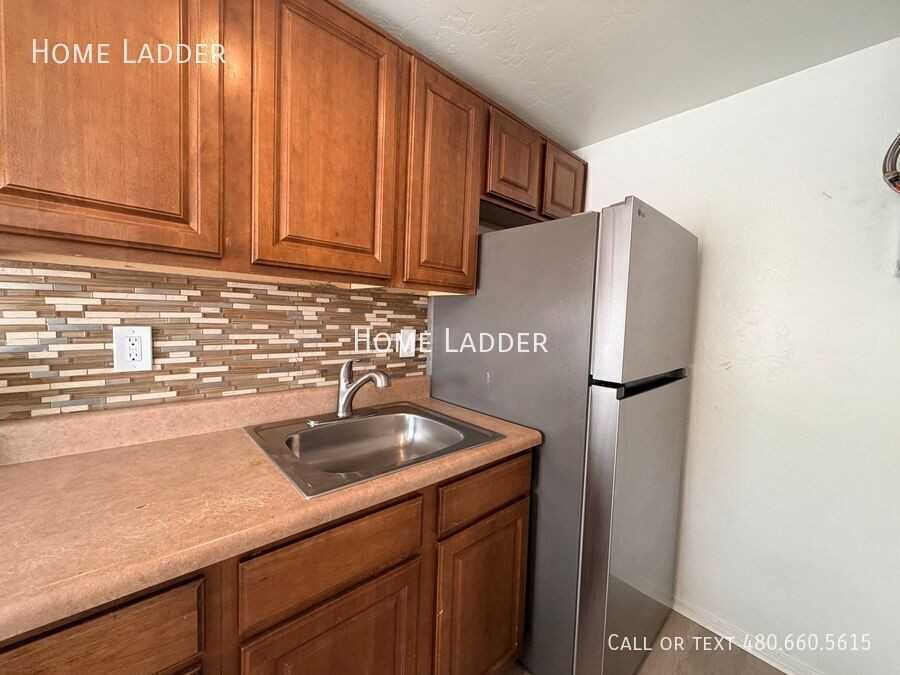 2115 N Oracle Rd #4104 - Photo 5 of 9