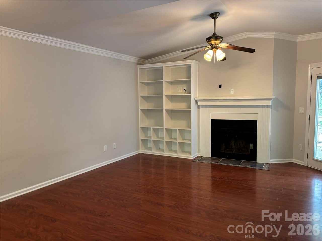10221 Grand Junction Rd - Photo 4 of 28