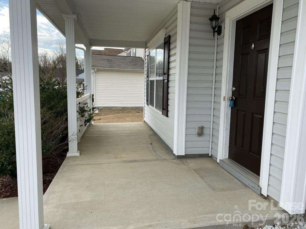 1519 Cold Creek Pl - Photo 2 of 31