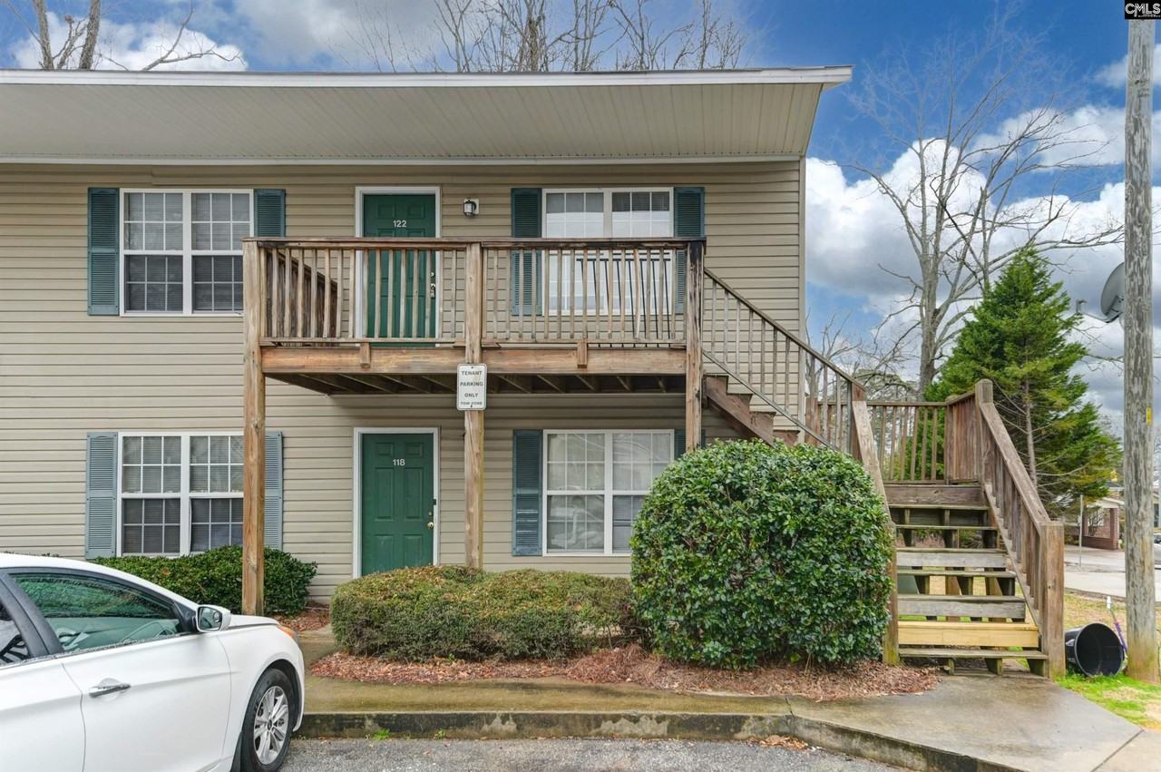 122 Hazelwood Ct - Photo 2 of 26