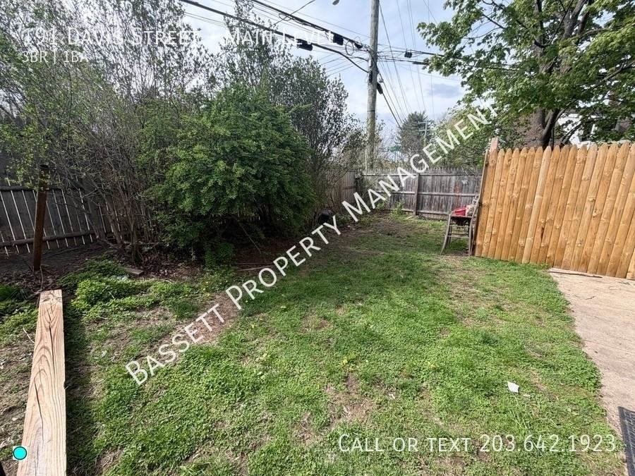 DAVIS & - Photo 2 of 20