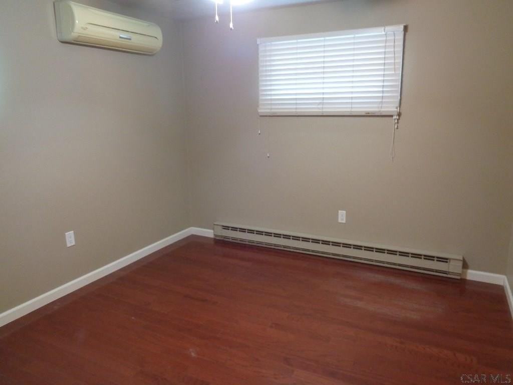 124 Clayton Dr Apt B - Photo 5 of 8