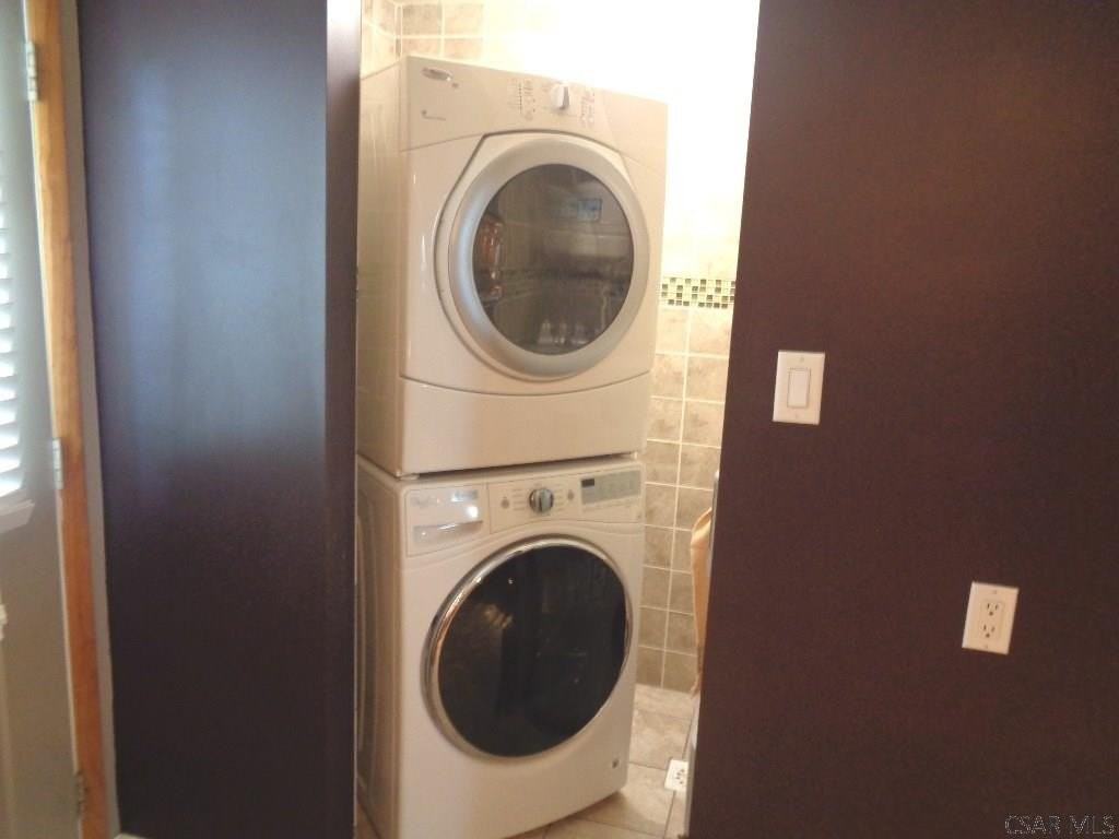 124 Clayton Dr Apt B - Photo 6 of 8