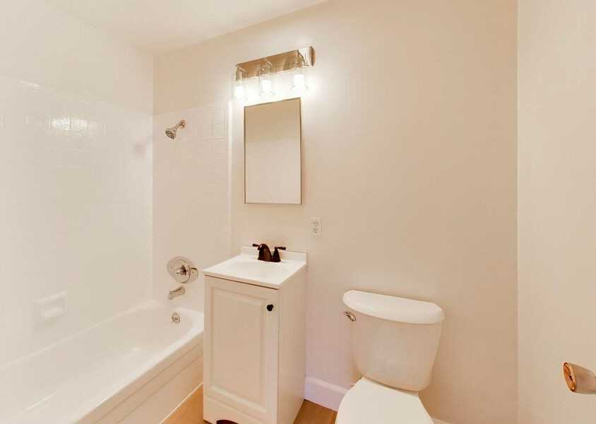 486 Beech St #05 - Photo 6 of 21