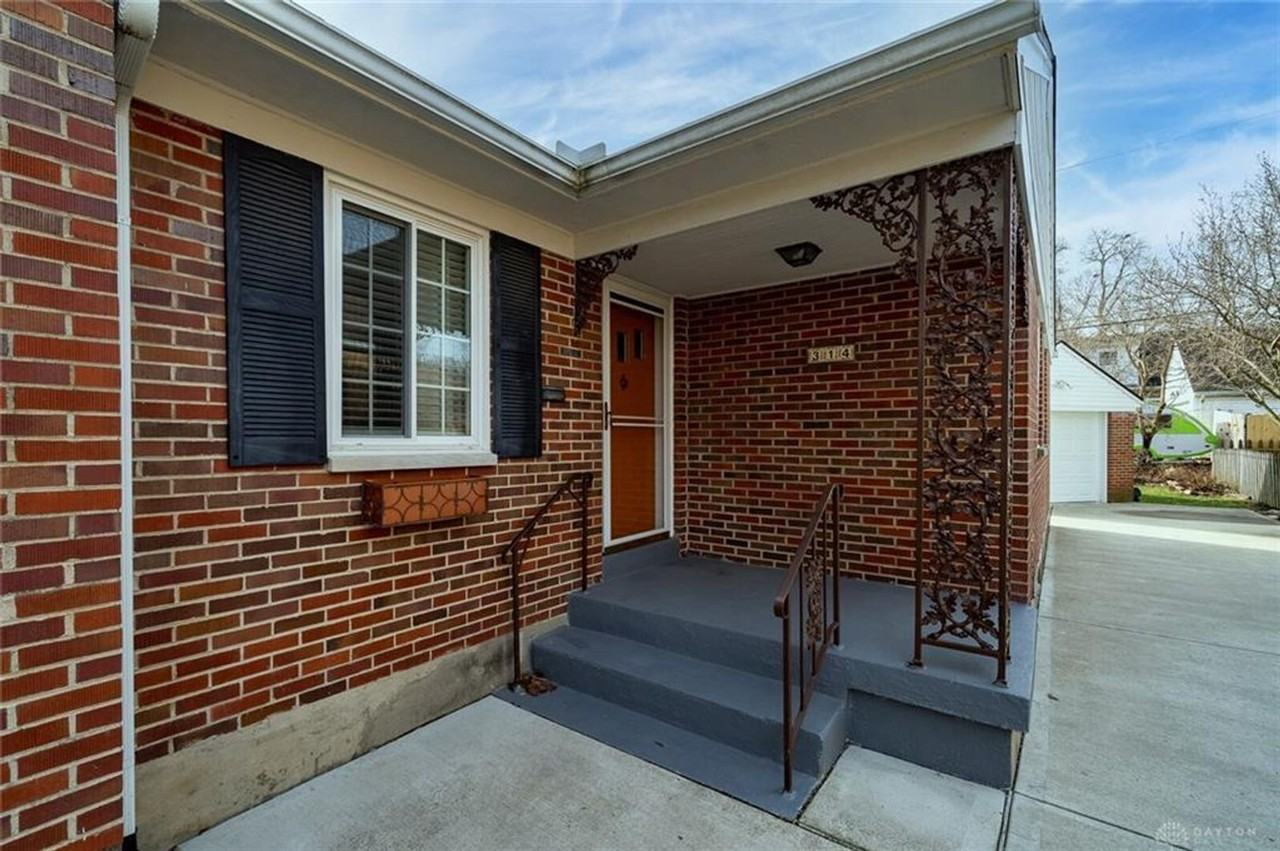 314 Beverly Pl - Photo 4 of 41