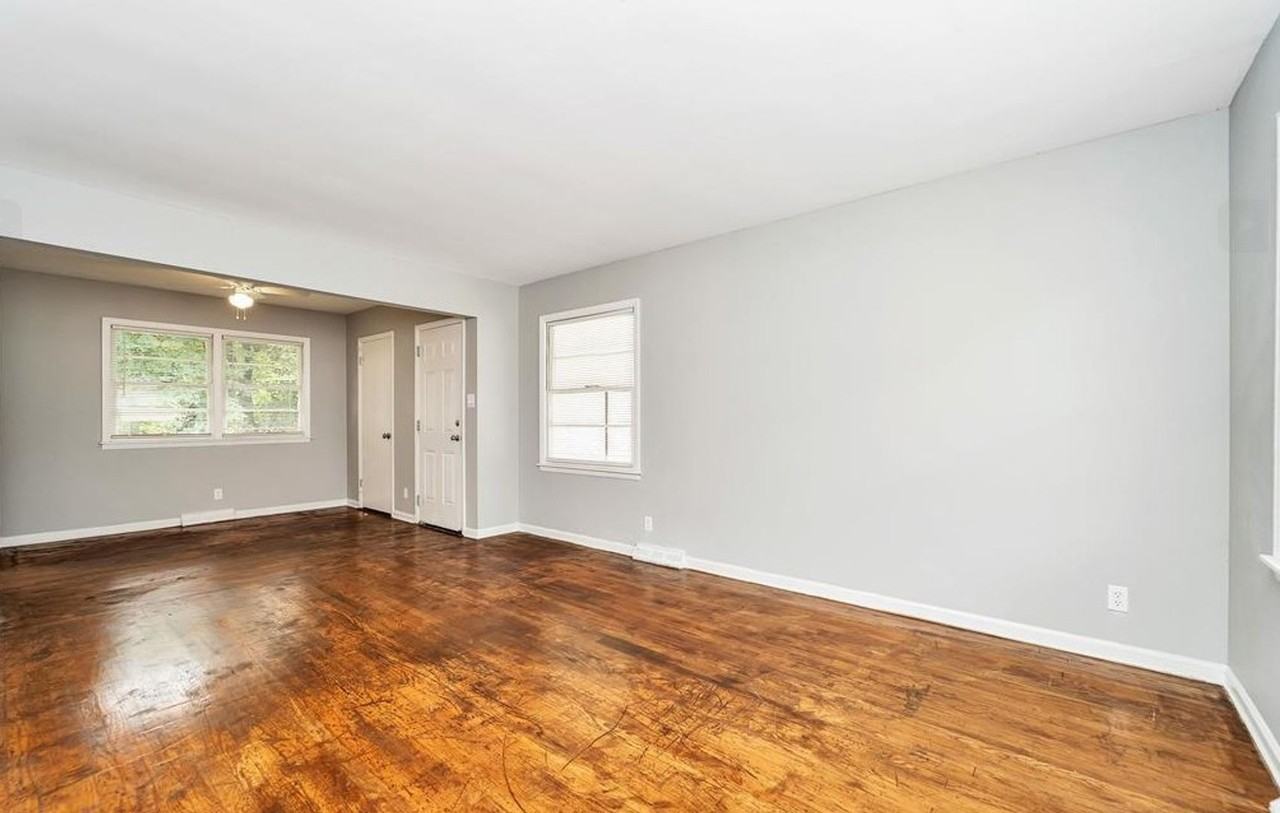 612 Marguerite Dr Nw - Photo 2 of 10