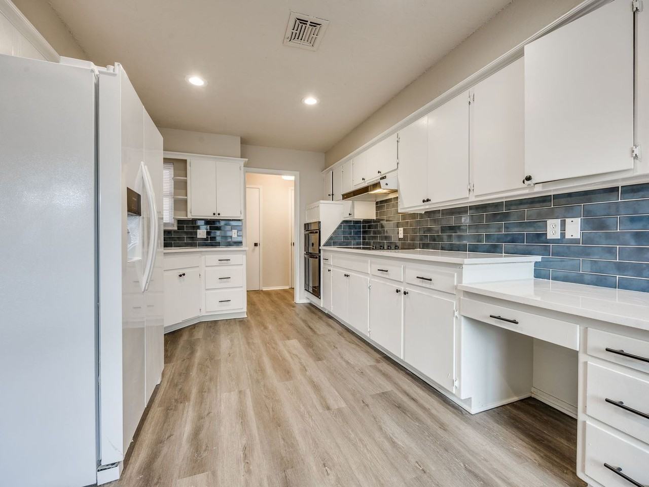 6429 N Harvard Ave - Photo 7 of 33