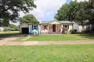 featured image of 1504 Monroe Ave