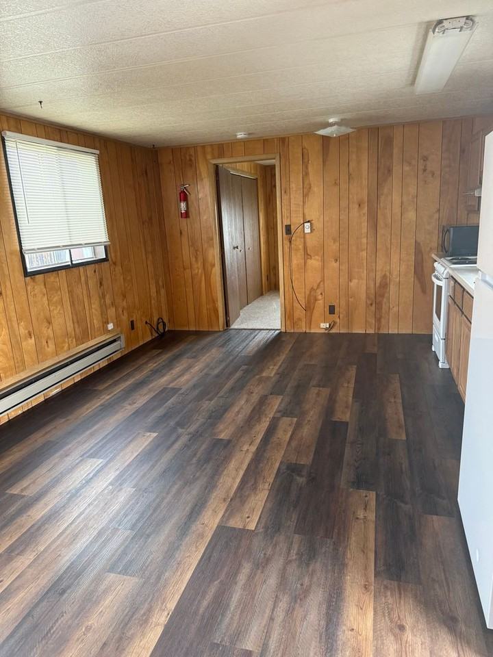 2296B Doane Ln - Photo 4 of 5