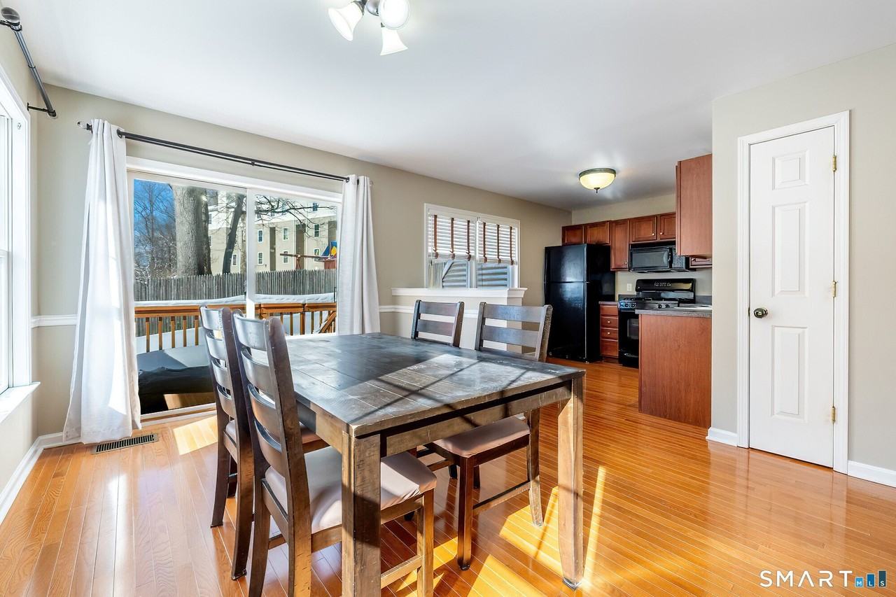 15 Scuppo Rd #1504 - Photo 4 of 24