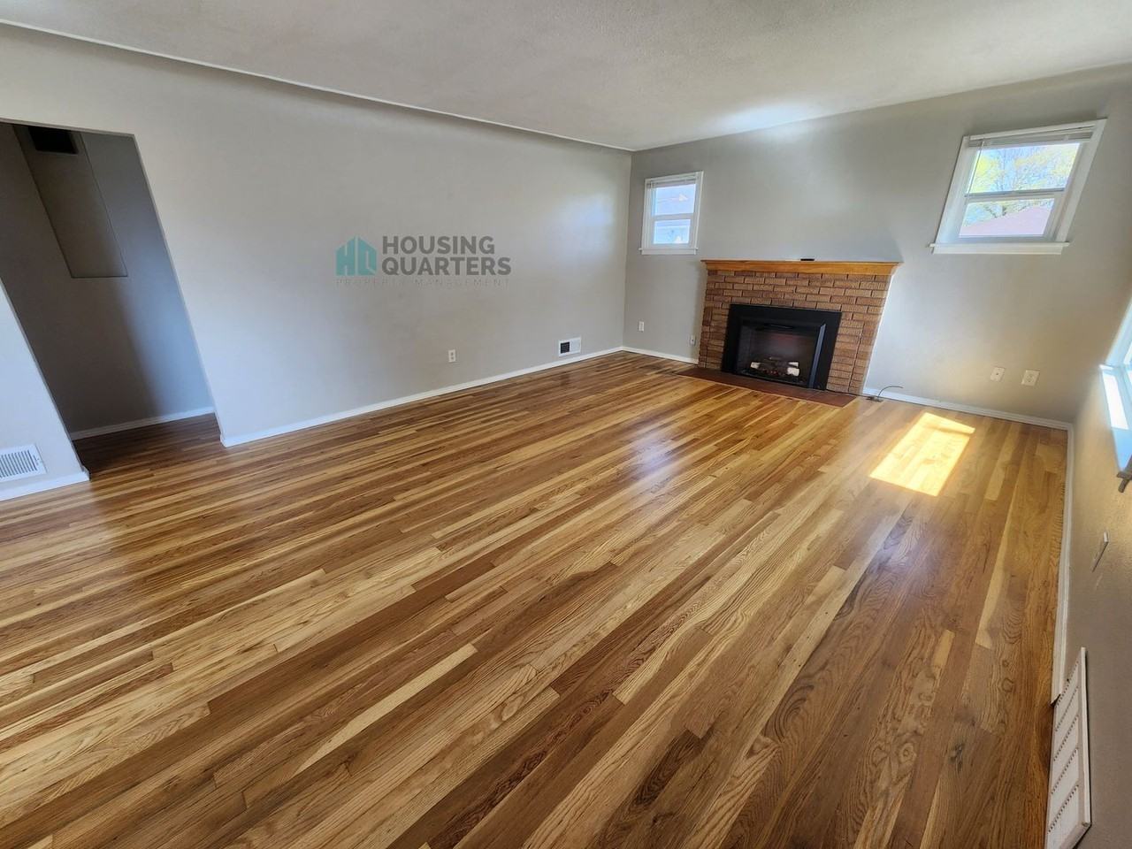 8607 E Maringo Dr - Photo 4 of 28