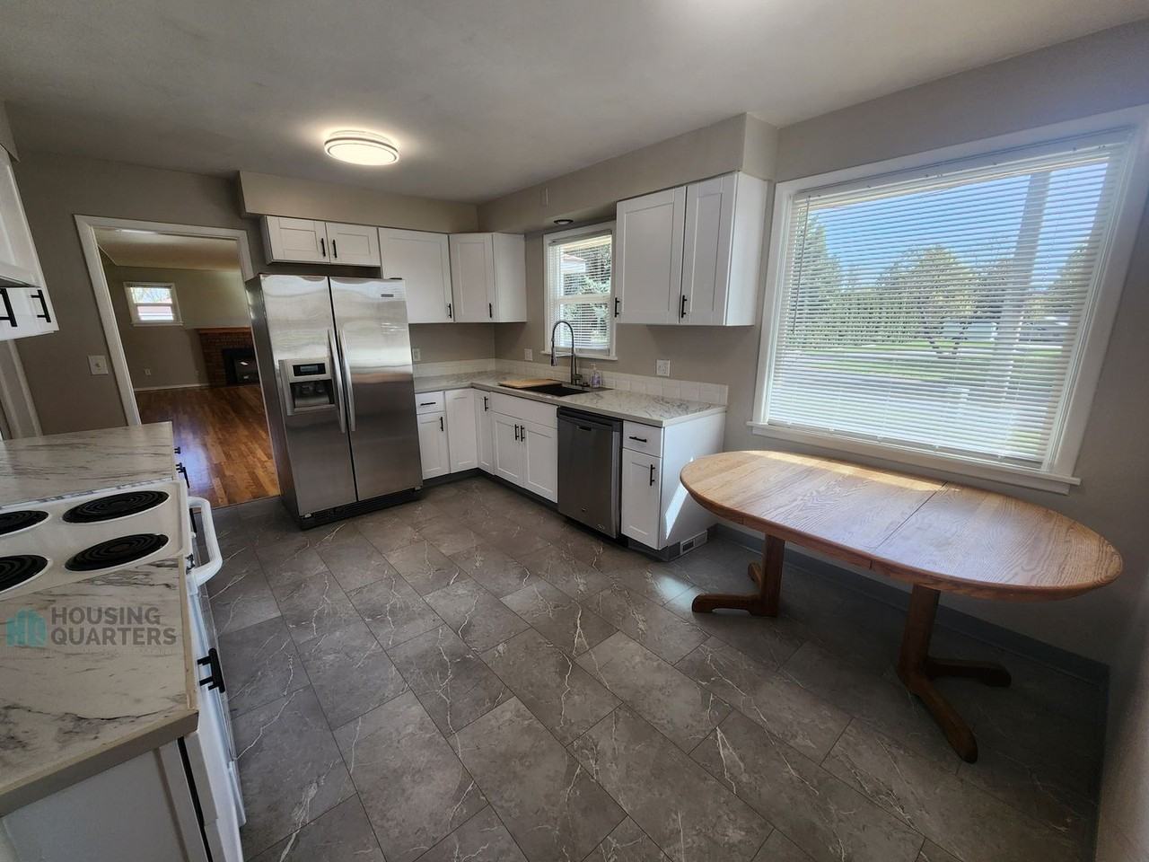 8607 E Maringo Dr - Photo 6 of 28